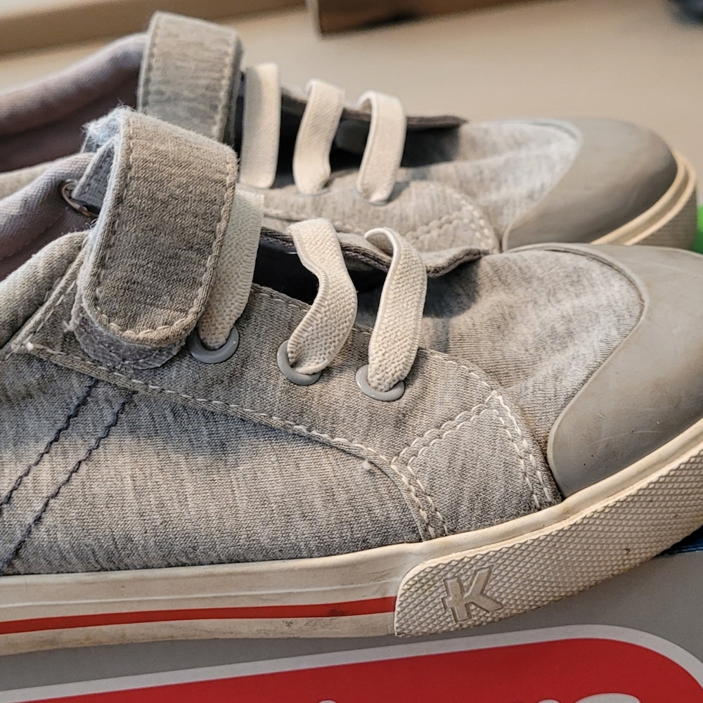 See Kai Run Kids shoes - size 2.5